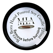 Load image into Gallery viewer, Bora Bora Hand Poured Soy Candle 180g